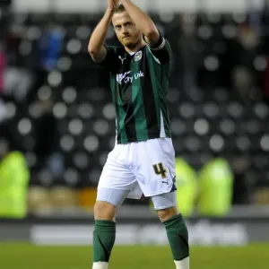 Sammy Clingan's Heartfelt Applause: A Bittersweet End to Coventry City's Derby County Championship Clash (14-01-2012) Sammy Clingan's Heartfelt Applause: A Bittersweet End to Coventry City's Derby County Championship Clash (14-01-2012)