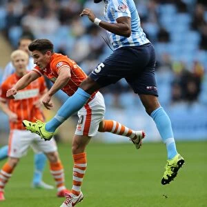 Sky Bet League One Collection: Sky Bet League One - Coventry City v Blackpool - Ricoh Arena