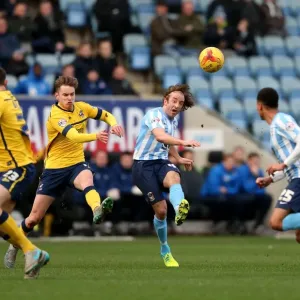 Stephen Hunt's Thrilling Performance: Coventry City vs Scunthorpe United, Sky Bet League One