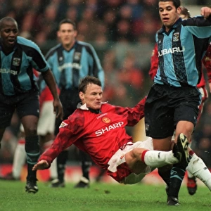 Tackle at the Premiership: Teddy Sheringham vs. Marcus Hall (Coventry City vs. Manchester United, 1997)