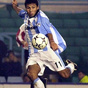 Ysrael Zuniga in Action: Coventry City vs Southampton FA Premiership Clash at Highfield Road (December 2000)