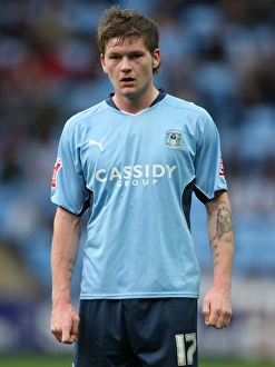 Images Dated 2009 October: Aron Gunnarsson in Action: Coventry City vs. Reading (Championship 2009)