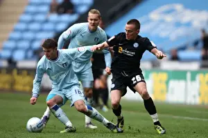 Images Dated 2012 April: Battle for the Ball: Norwood vs