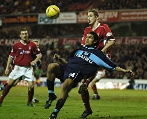 Images Dated 18th January 2003: A Battle at the City Ground: Juan Sara vs Michael Dawson - Coventry City vs Nottingham Forest