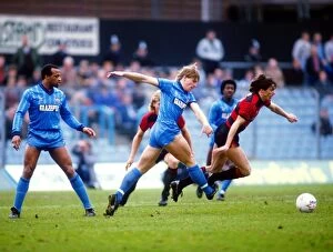 Vintage Action Gallery: Canon League Division One - Coventry City v Queens Park Rangers