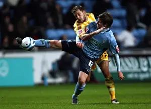 Images Dated 2009 December: A Championship Battle: Aron Gunnarsson vs Alan Smith - Coventry City vs Newcastle United (09-12-2009)