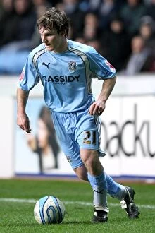Images Dated 5th March 2008: Championship Showdown: Jay Tabb's Determined Performance for Coventry City Against Queens Park