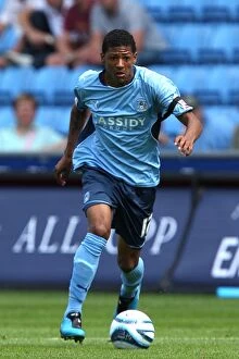 09-08-2009 v Ipswich Town Collection: Championship Showdown: Patrick Van Aanholt's Action-Packed Performance at Coventry City vs Ipswich