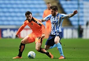 Images Dated 29th March 2016: Clash at Ricoh Arena: Coventry City vs Colchester United - Sky Bet League One Showdown (2015-16)