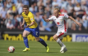 Clash at Stadium:mk: John Fleck vs Ben Reeves - Sky Bet League One Showdown between Milton Keynes Dons and Coventry City