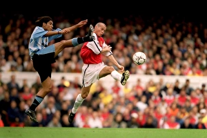 Images Dated 2000: Clash of Stars: Ljungberg vs. Chippo - Arsenal vs