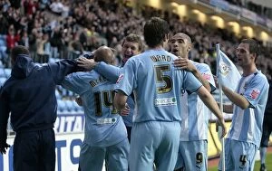 Images Dated 4th October 2008: Coventry City FC: Leon McKenzie's Double Strike vs Southampton in Coca-Cola Championship