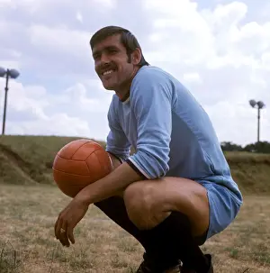 Images Dated 2011: Coventry City Football Club: A Reunion with Legend Tony Hateley in League Division One