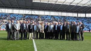 Images Dated 22nd September 2012: Coventry City Legends Reunite on Ricoh Arena's Pitch: Npower League One Match (September 2012)