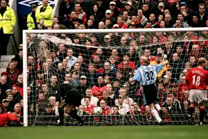 Images Dated 2001: Coventry City Shocks Manchester United: John Hartson Scores Second Goal Past Goram (14-04-2001)