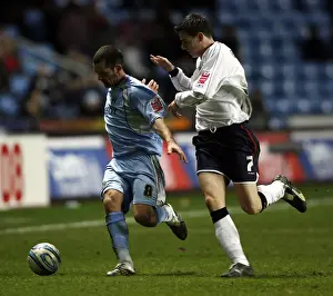 Images Dated 2007: Coventry City vs Ipswich Town: Championship Clash at The Ricoh Arena - Michael Doyle vs Owen Garvan