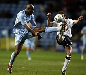29-12-2007 v Ipswich Town Collection: Coventry City vs Ipswich Town: Dele Adebola Battles for the Ball in Coca-Cola Championship Match