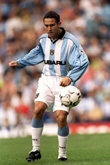 Images Dated 19th August 2000: Coventry City vs Middlesbrough: FA Carling Premiership Showdown (19-08-2000)