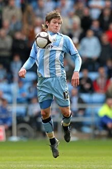 Images Dated 7th March 2009: Coventry City's Aron Gunnarsson in FA Cup Sixth Round: Coventry City vs