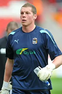 Images Dated 29th October 2011: Coventry City's Chris Dunn: Uniting the Community (29-10-2011)