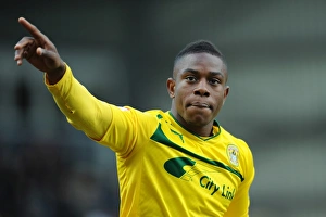 Images Dated 2013 April: Coventry City's Franck Moussa Scores Thrilling Goal: Victory Over Notts County (Npower League One)