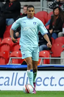 Images Dated 29th October 2011: Cyrus Christie's Game-Changing Moments: Coventry City vs Doncaster Rovers