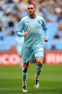 Images Dated 2011 September: David Bell in Action for Coventry City vs Reading at Ricoh Arena (24-09-2011)