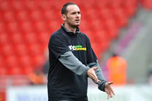 David Bell in Community T-Shirt: Coventry City FC vs Burnley, Npower Championship (29-10-2011)