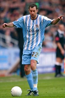 Images Dated 28th January 2006: Dramatic FA Cup Upset: Don Hutchison Scores Last-Minute Winner for Coventry City vs