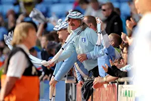 Electric Atmosphere: Coventry City vs Nottingham Forest Championship Showdown (15-10-2011)