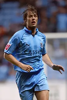 Images Dated 2006: Elliot Ward in Action: Coventry City vs Colchester United (10-23-06)