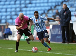 Images Dated 2015 November: Emirates FA Cup - First Round - Coventry City v Northampton Town - Ricoh Arena
