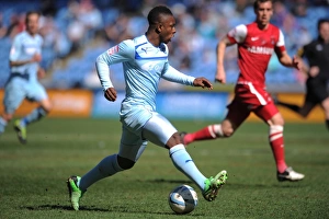 Images Dated 20th April 2013: Franck Moussa's Charging Run at Leyton Orient's Defense - Coventry City vs Leyton Orient
