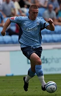 Images Dated 9th August 2009: Freddy Eastwood's Stunner: Coventry City vs Ipswich Town, Championship 2009, Ricoh Arena