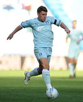 Gary Deegan in Action: Coventry City vs Nottingham Forest Championship Clash at Ricoh Arena (October 15, 2011)