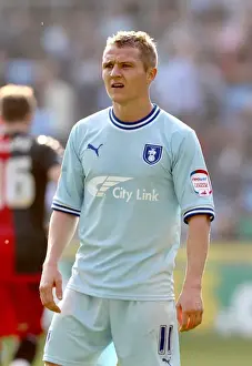 Images Dated 2012 March: Gary McSheffrey in Action: Coventry City vs Portsmouth, Npower Championship (24-03-2012)
