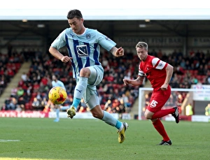 Images Dated 2014 November: Gary McSheffrey's Set-Up: Coventry City's First Goal Against Leyton Orient in Sky Bet Championship