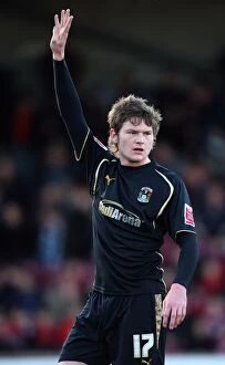 Images Dated 6th December 2009: Gunnarsson in Action: Coventry City vs Scunthorpe United, Championship 2009