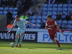 Images Dated 2013 April: Intense Rivalry: Bell vs McSweeney at Ricoh Arena (Npower League One)
