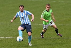 Images Dated 30th April 2016: Intense Rivalry: John Fleck vs. Louis Reed Clash at Coventry City vs Sheffield United