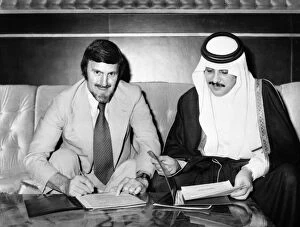 Coventry City Collection: Jimmy Hill Saudi Arabia Contract - Ministry of Youth Welfare - Riyadh