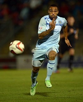 Images Dated 2013: Johnstones Paint Trophy: Callum Wilson's Determined Performance - Coventry City vs