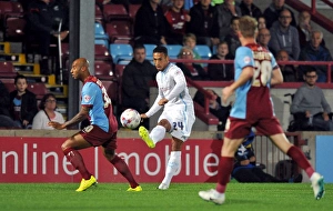 Images Dated 2014 September: Jordan Clarke in Action: Coventry City vs Scunthorpe United, Sky Bet League One