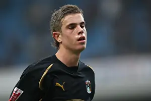 Images Dated 2009 February: Jordan Henderson Leads Coventry City in FA Cup Battle at Blackburn Rovers (February 14)