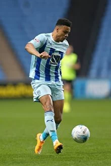 Images Dated 14th April 2015: Jordan Willis in Action: Coventry City vs Oldham Athletic, Sky Bet League One, Ricoh Arena