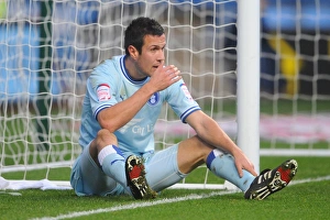 Images Dated 10th December 2011: Last-Minute Heartbreak: Wood's Header Denied as Coventry City and Hull City Fight for Npower Championship Victory