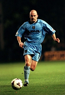 Lee Carsley in Action: Coventry City vs Walsall, Nationwide League Division One (14-10-2001)