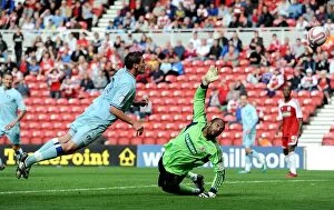 Images Dated 27th August 2011: Lucas Jutkiewicz Scores First Goal for Coventry City in Npower Championship Match vs