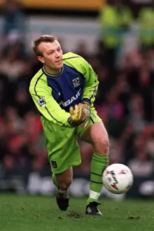 Magnus Hedman in Action: Coventry City vs Arsenal (FA Carling Premiership)