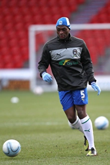 Images Dated 2012 December: Nathan Cameron in Action: Coventry City vs Doncaster Rovers at Keepmoat Stadium (Football League One)